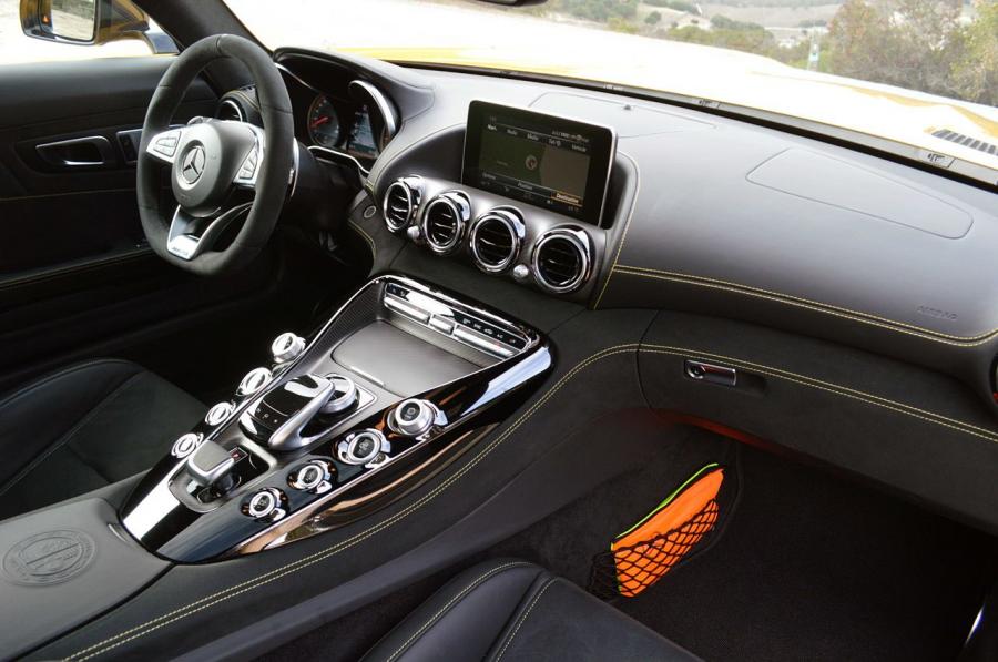  Mercedes-AMG GT 2014 года  (фото 122 из 139)
